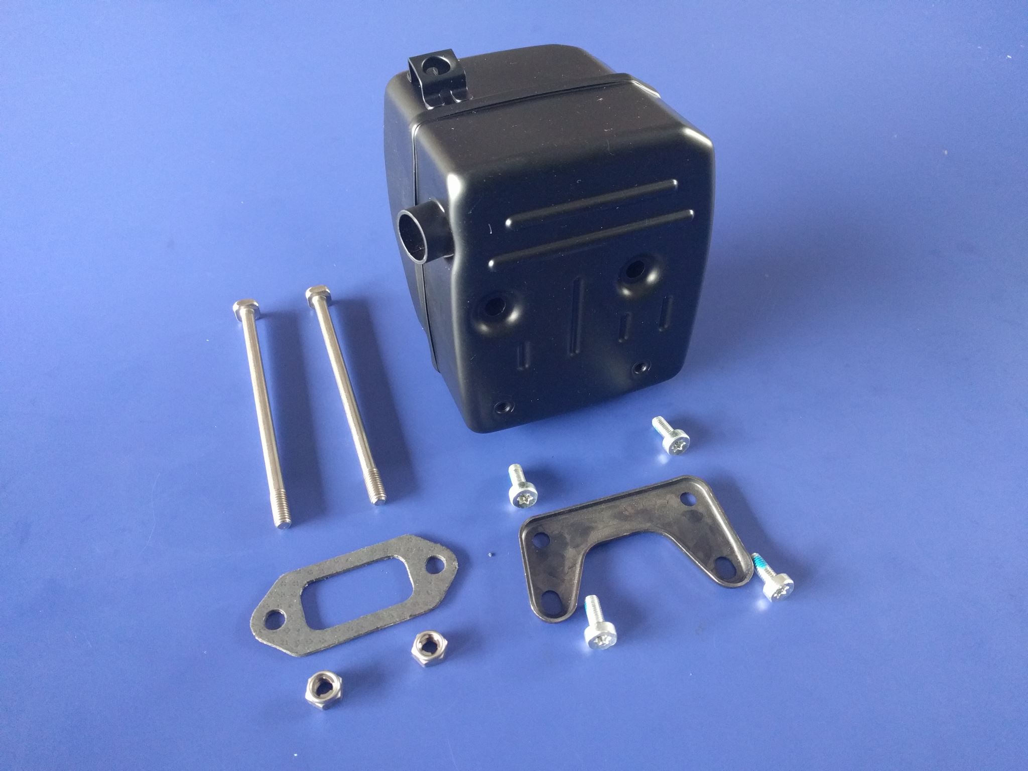 Husqvarna 394XP, 395XP Muffler with all Mounting Bolts etc.. Chainsaw