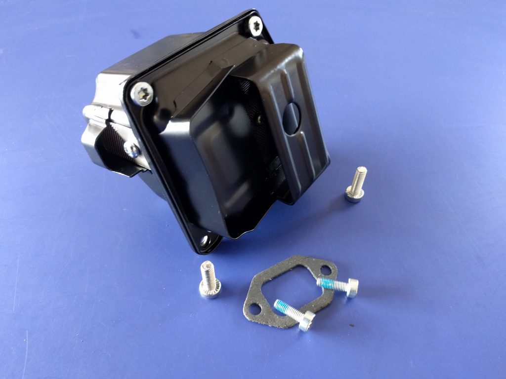 STIHL MS650, MS660, 066 Magnum, 064 Muffler Assembly with all Bolts