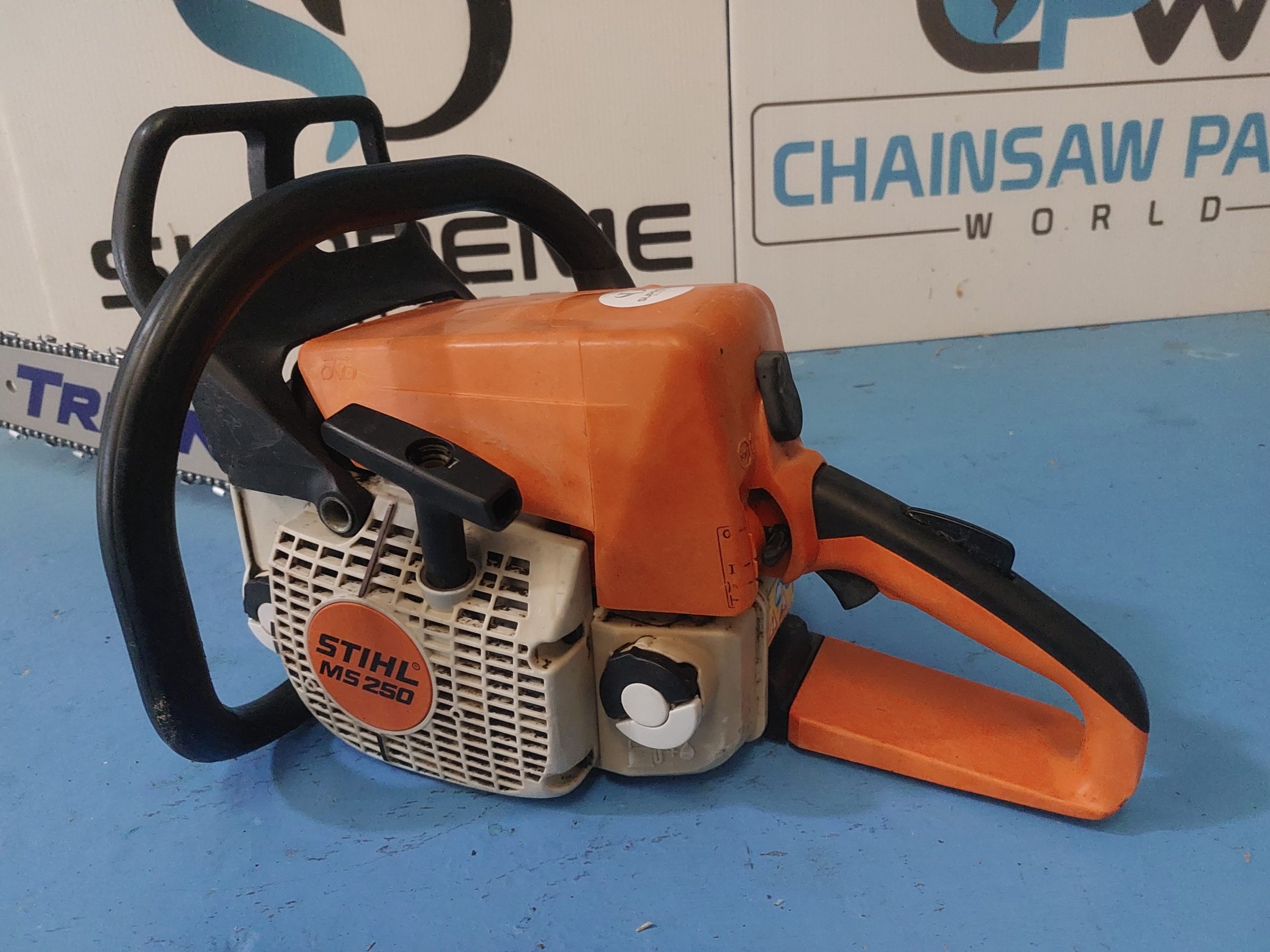 STIHL MS250 with 18 inch Bar - Chainsaw Parts World