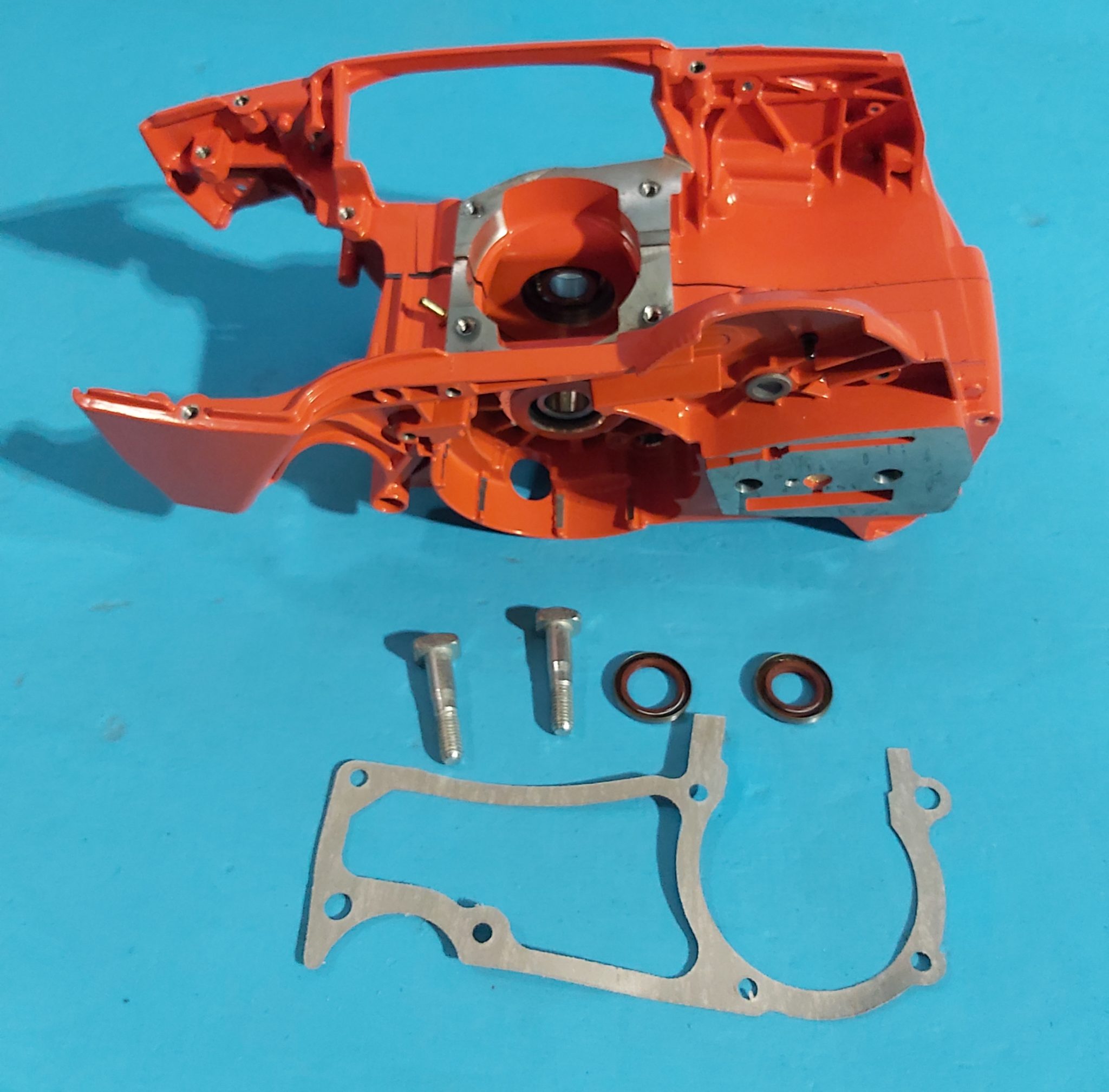 Husqvarna 365, 371, 372XP Crankcase Assembly Chainsaw Parts World